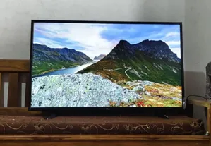 Max 43inch Smart Android Tv Ultra Hd Resolution Hifi 