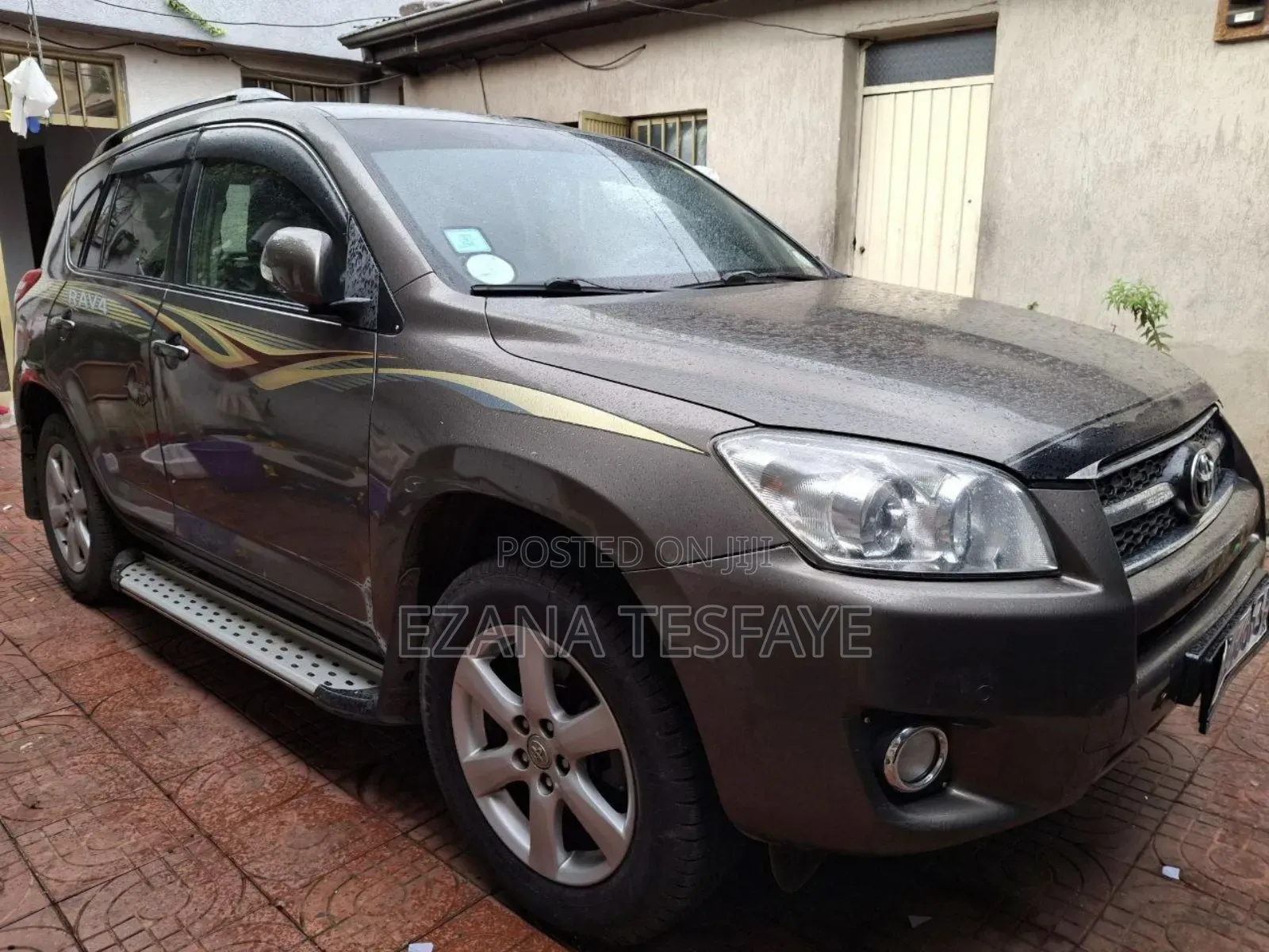 Toyota RAV4 2010 Gray