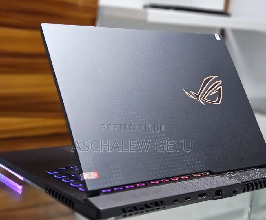 New Laptop Asus ROG Strix G15 16GB AMD Ryzen 9 SSD 512GB