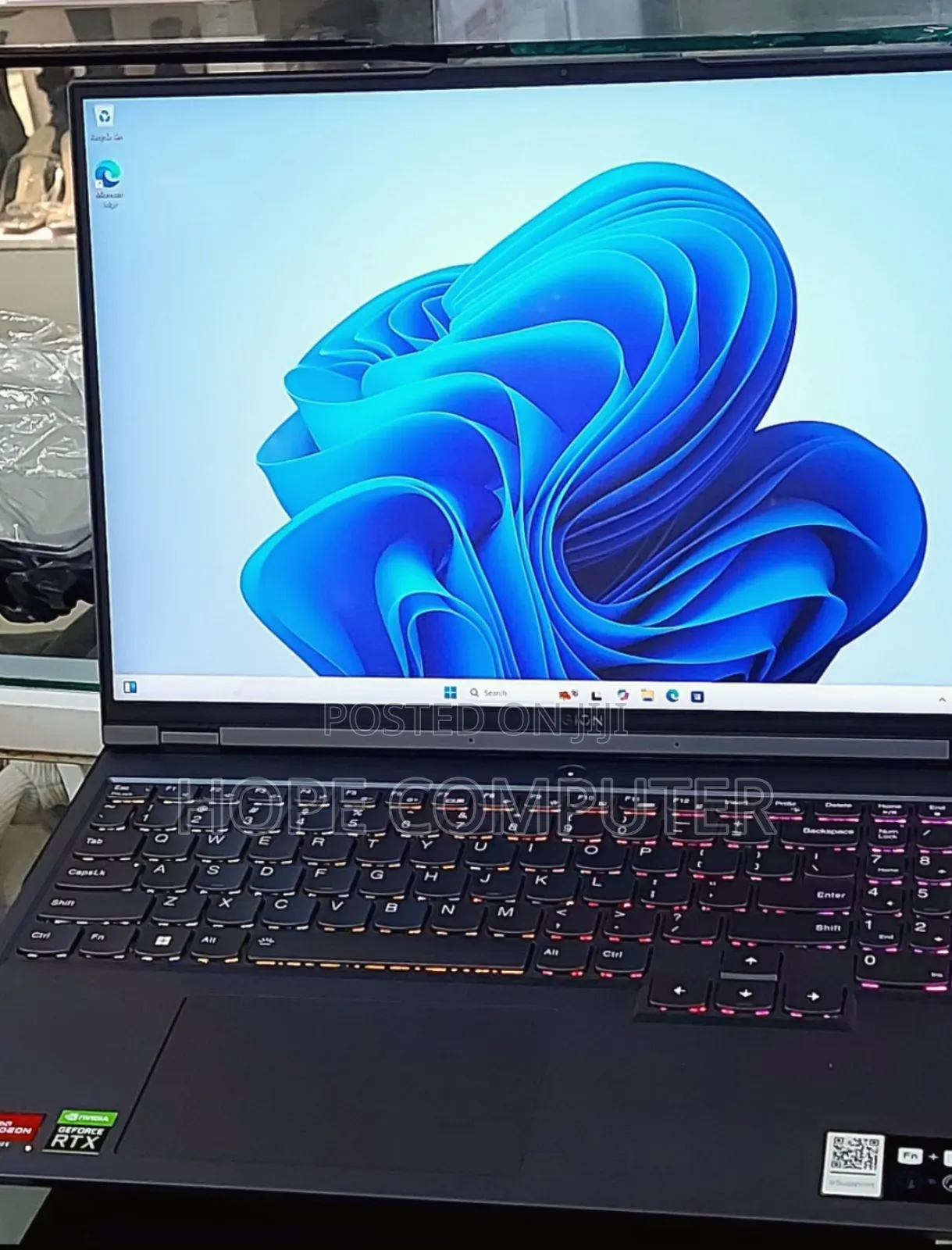 New Laptop Lenovo Legion 5 16GB AMD Ryzen 7 SSD 512GB