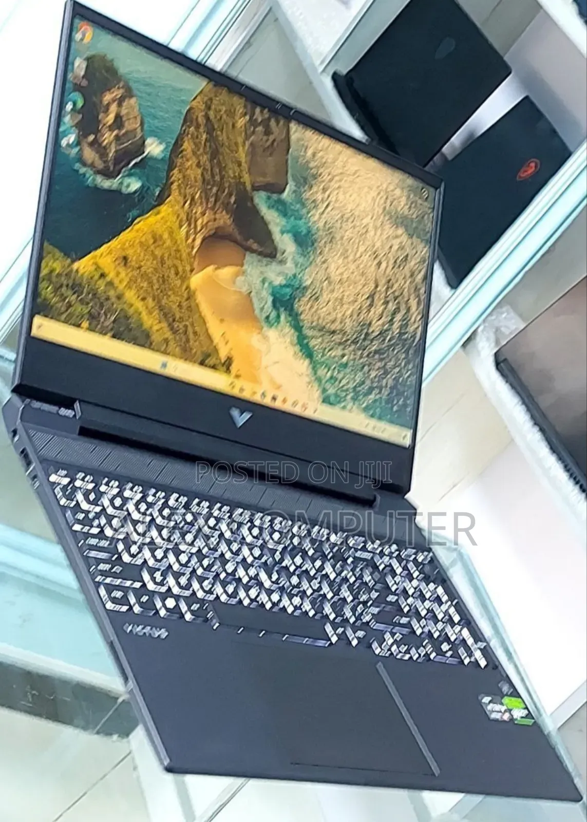 New Laptop HP Victus 15 8GB AMD Ryzen 5 SSD 512GB