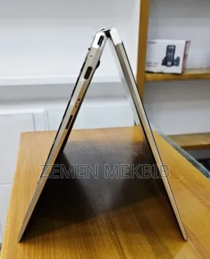 New Laptop HP Spectre X360 16GB Intel Core I7 SSD 512GB