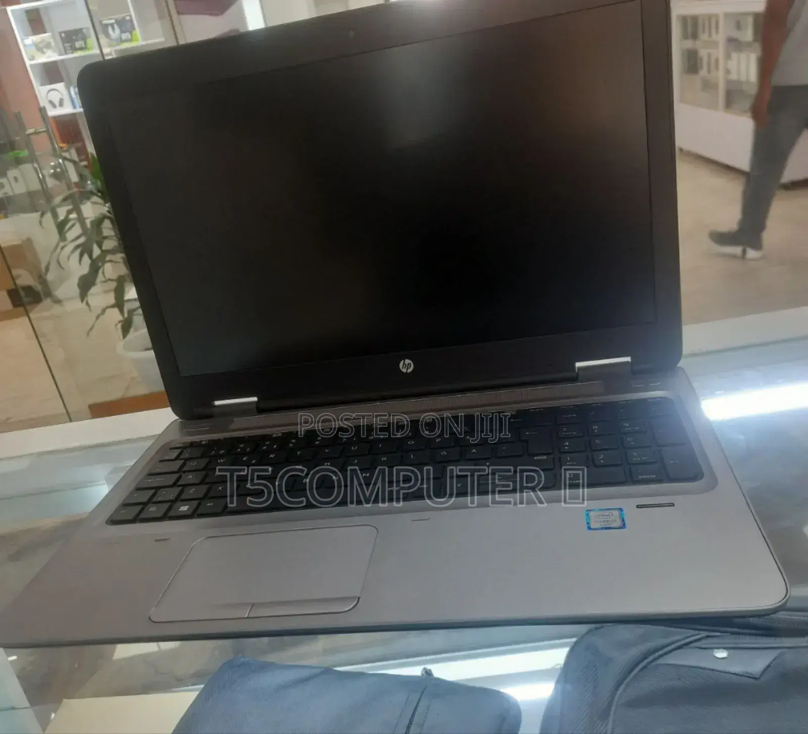New Laptop HP 8GB Intel Core I5 SSD 256GB