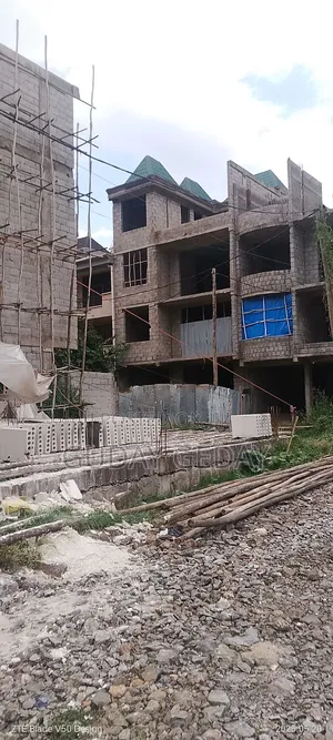 7bdrm Duplex in Akaky Kaliti for sale