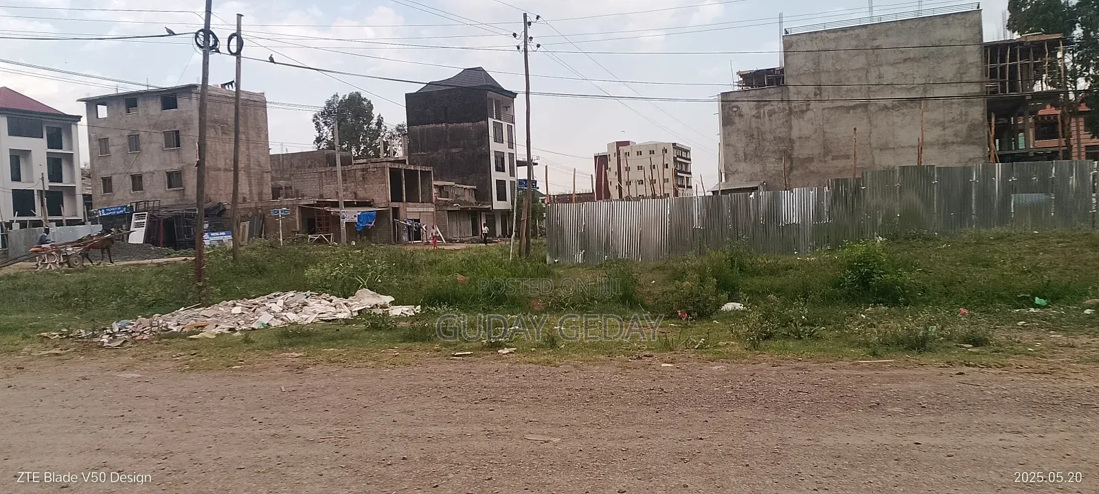 2800 ካሬ ለትምህርት ቤት ግንባታ የተወሰደ ባዶ ቦታ