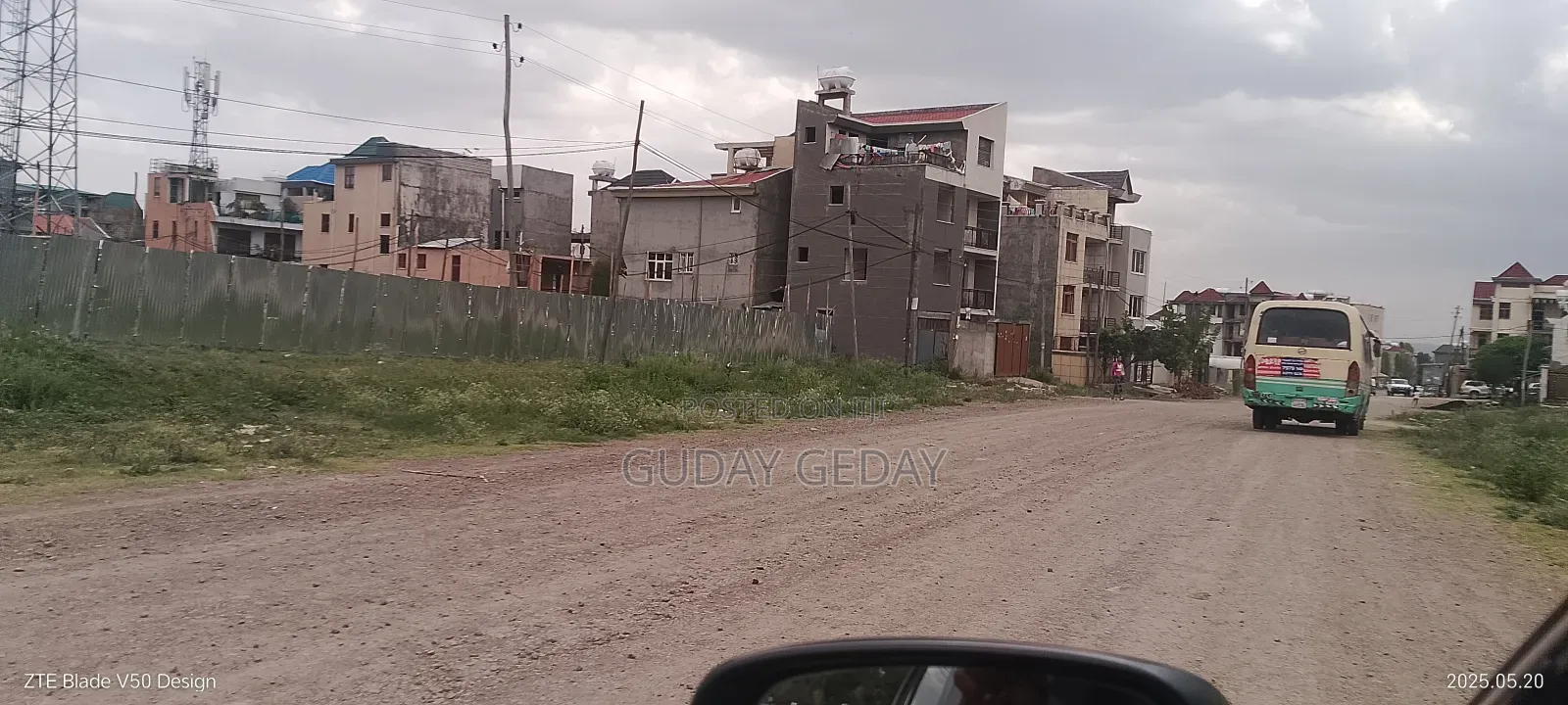 2800 ካሬ ለትምህርት ቤት ግንባታ የተወሰደ ባዶ ቦታ