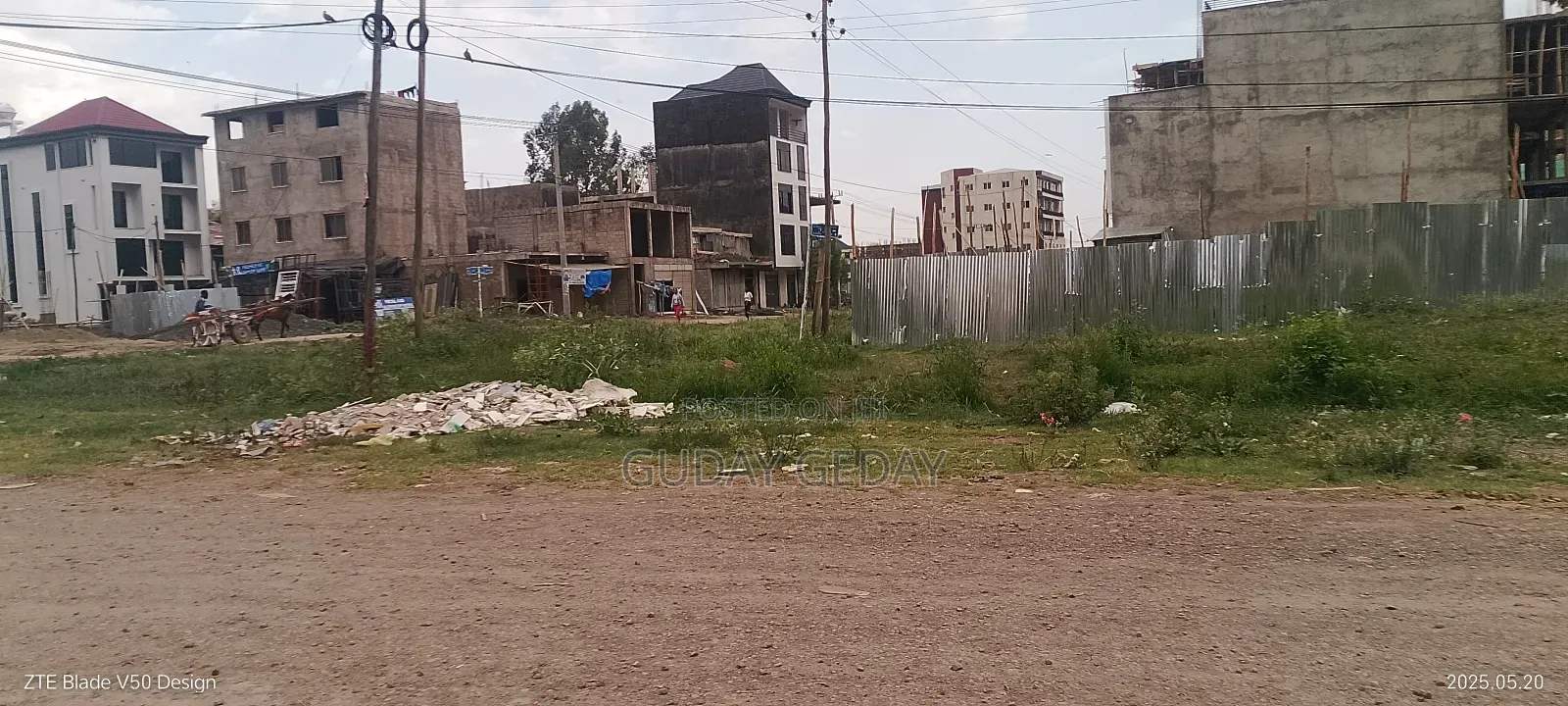 2800 ካሬ ለትምህርት ቤት ግንባታ የተወሰደ ባዶ ቦታ