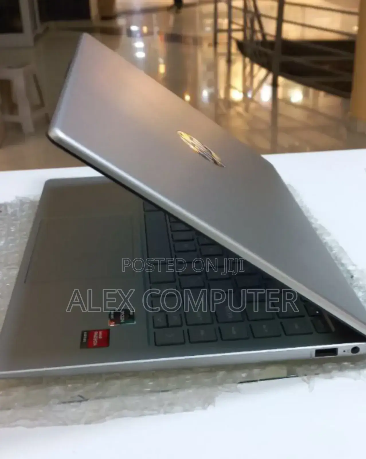 New Laptop HP Stream Notebook 16GB AMD Ryzen 5 SSD 1T
