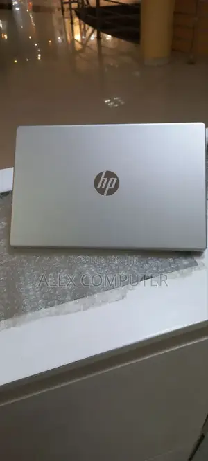 New Laptop HP Stream Notebook 16GB AMD Ryzen 5 SSD 1T