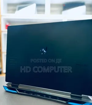 New Laptop Acer Predator Helios 18 PH18-71 16GB Intel Core I9 SSD 1T