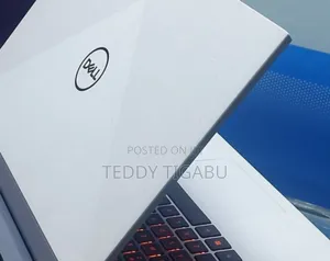 New Laptop Dell G15 5511 16GB AMD Ryzen 5 SSD 512GB