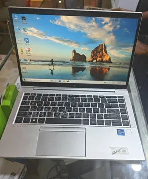 New Laptop HP EliteBook 840 G7 16GB Intel Core I7 SSD 512GB