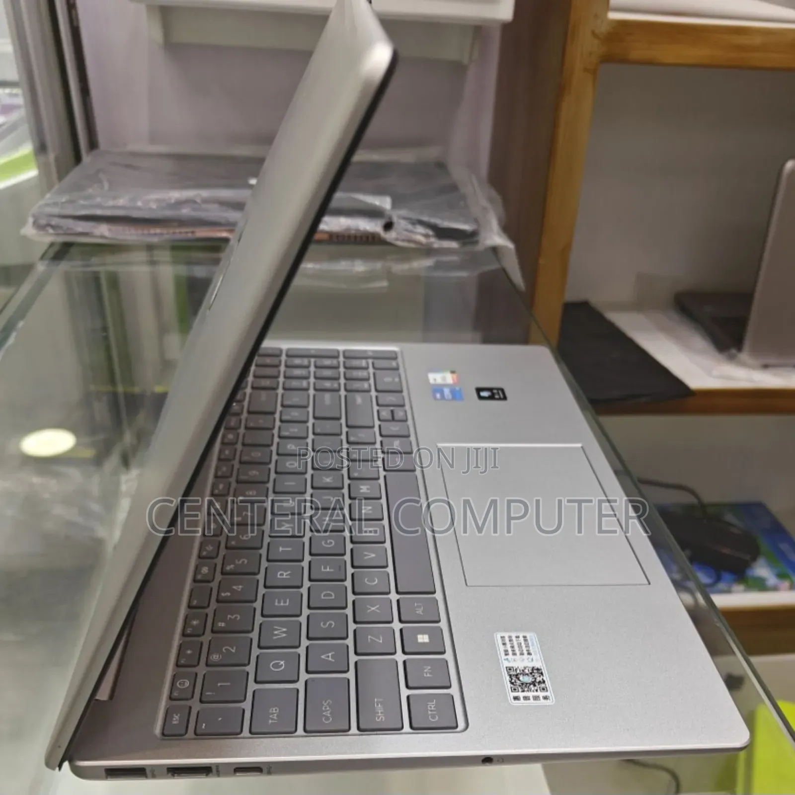 New Laptop HP ProBook 430 G7 16GB Intel Core I7 SSD 512GB