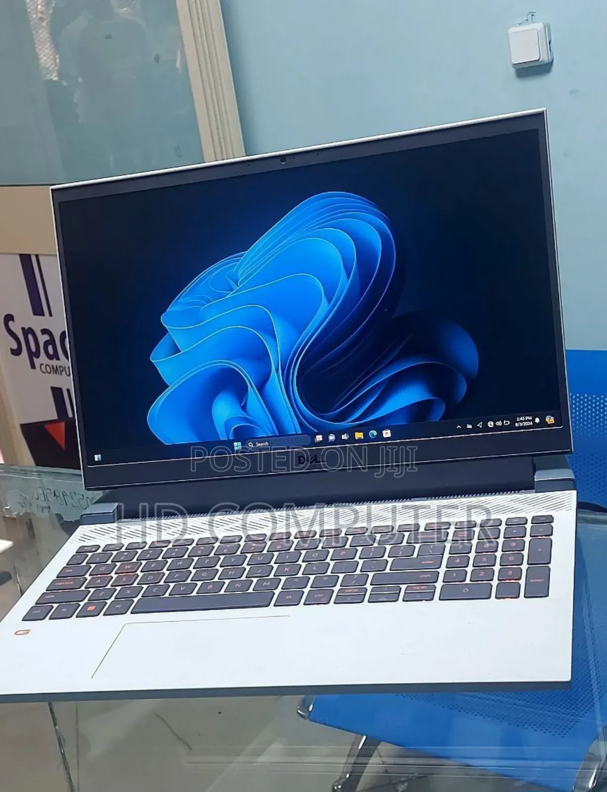 New Laptop Dell G15 5535 16GB AMD Ryzen 5 SSD 512GB