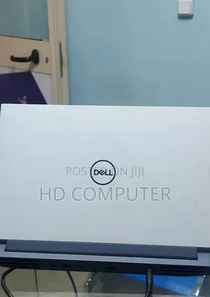 New Laptop Dell G15 5535 16GB AMD Ryzen 5 SSD 512GB