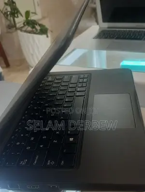 Laptop Dell Latitude 5310 8GB Intel Core I3 SSD 128GB