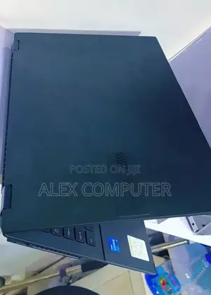 New Laptop Asus Vivobook 16 16GB Intel Core I5 SSD 512GB