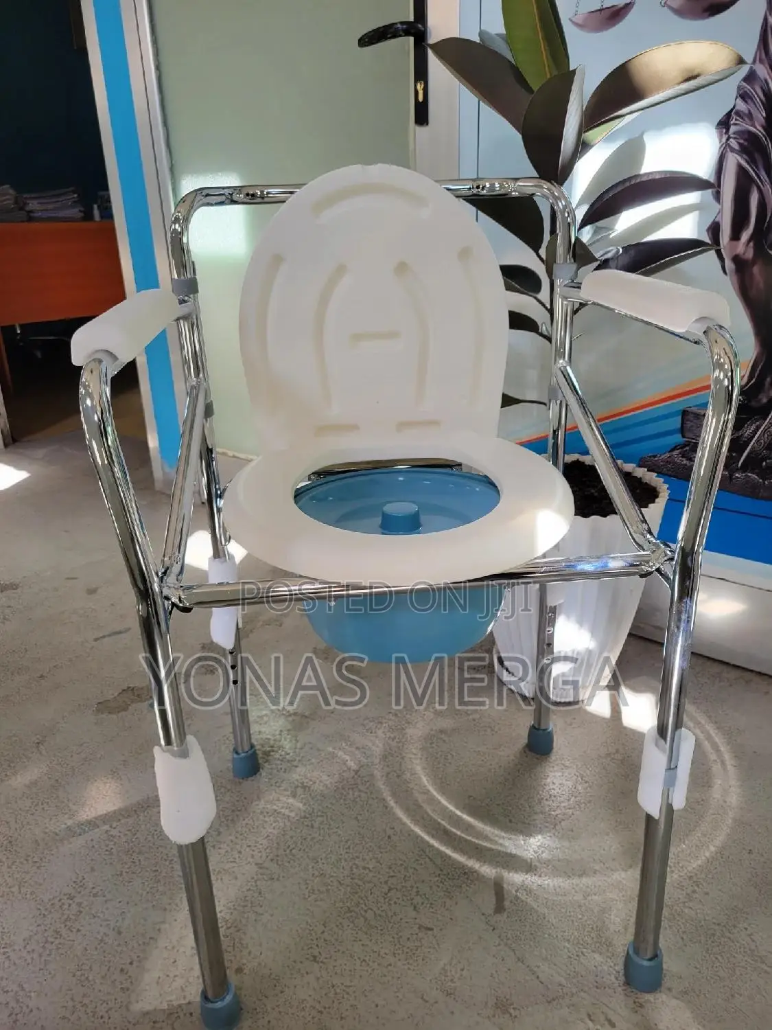 Toilet Safety Frame Chair፺ صbackrest Commode Pail and Lid