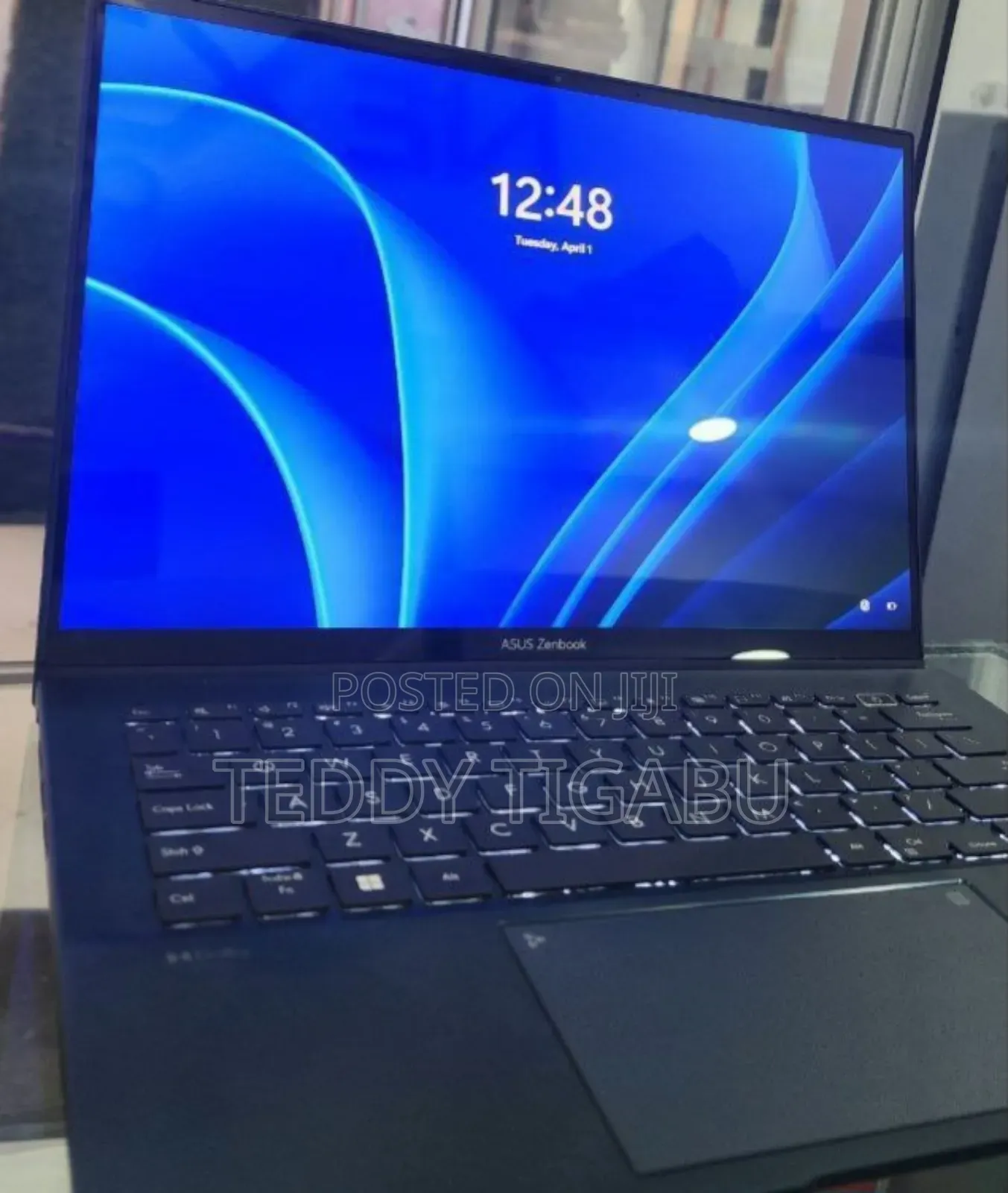 New Laptop Asus ZenBook 13 UX331UN 16GB Intel Core I7 SSD 512GB