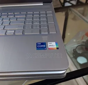 New Laptop HP Stream Notebook 8GB Intel Core I7 SSD 512GB