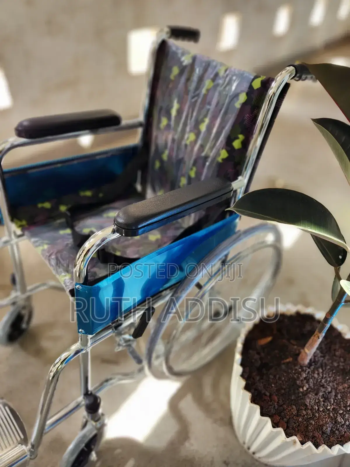 Child Wheelchair半個wheelchair台面wheelchair因素wheelchair快new