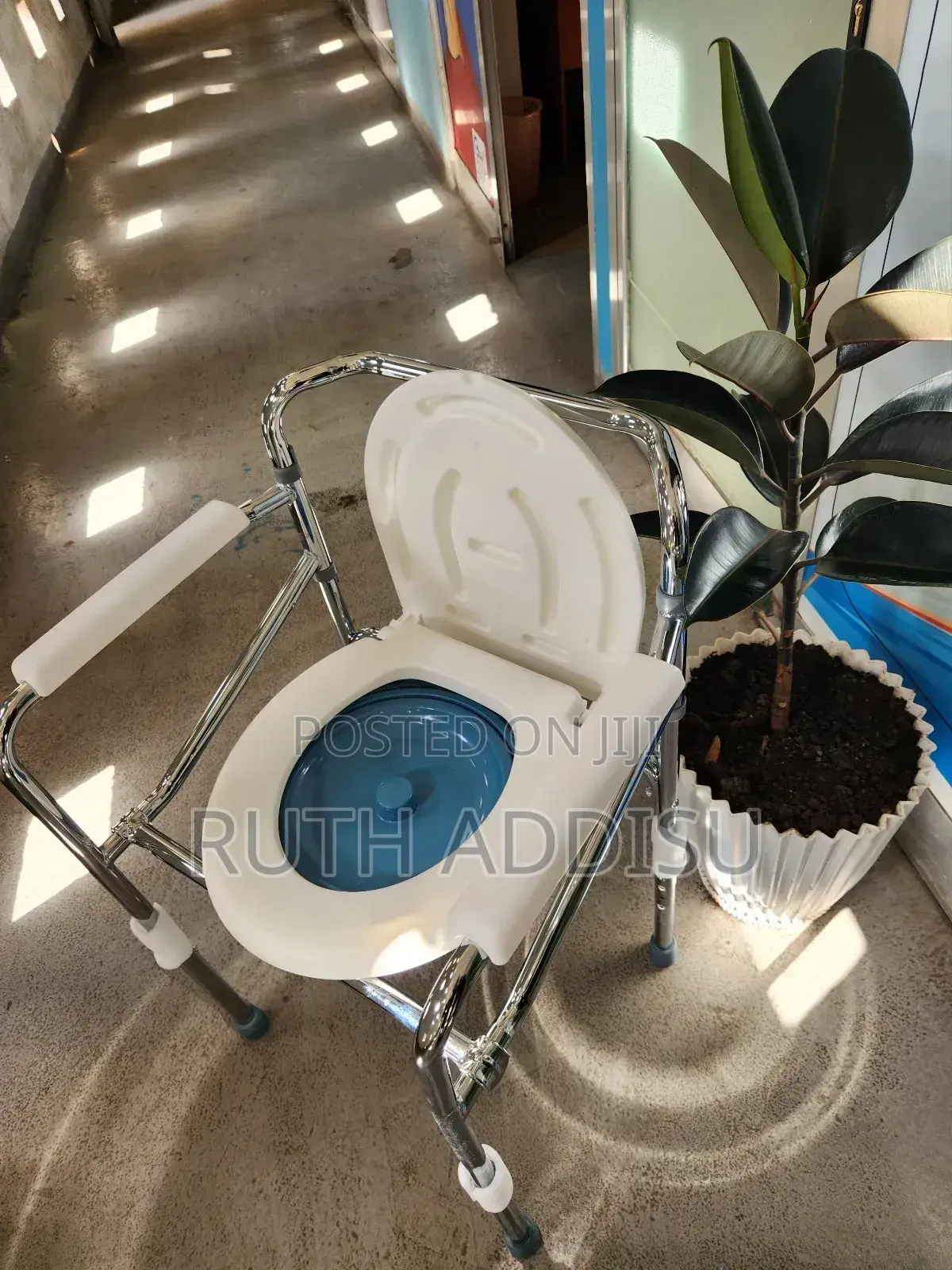 Commode Chair當局toilet Chair黨派bath Chair兇猛commode Toilet