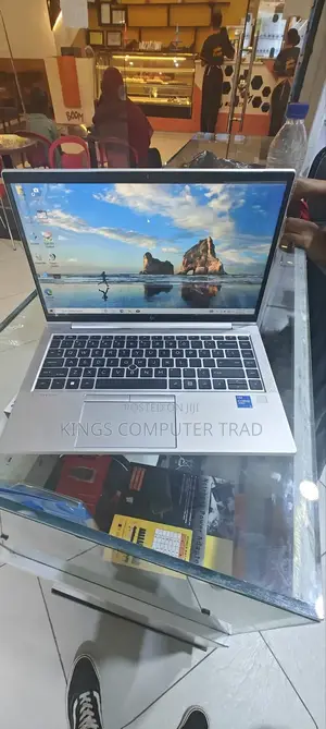 New Laptop HP EliteBook 840 16GB Intel Core I5 SSD 512GB