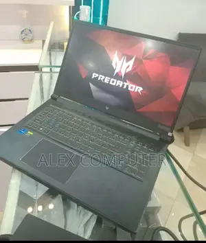 New Laptop Acer Predator Helios 18 PH18-71 16GB Intel Core I9 SSD 512GB