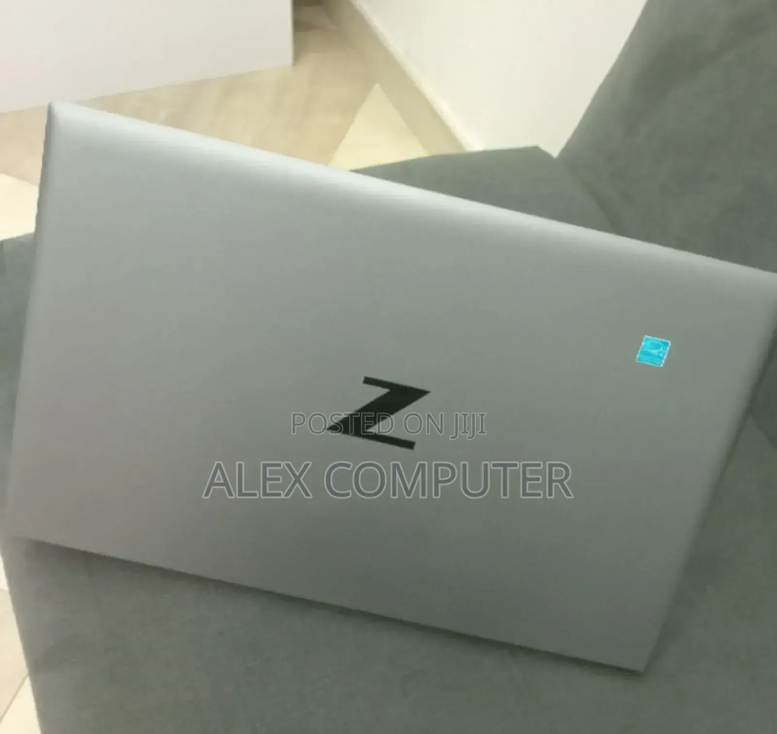 New Laptop HP ZBook Firefly 15 G7 16GB Intel Core I7 SSD 512GB