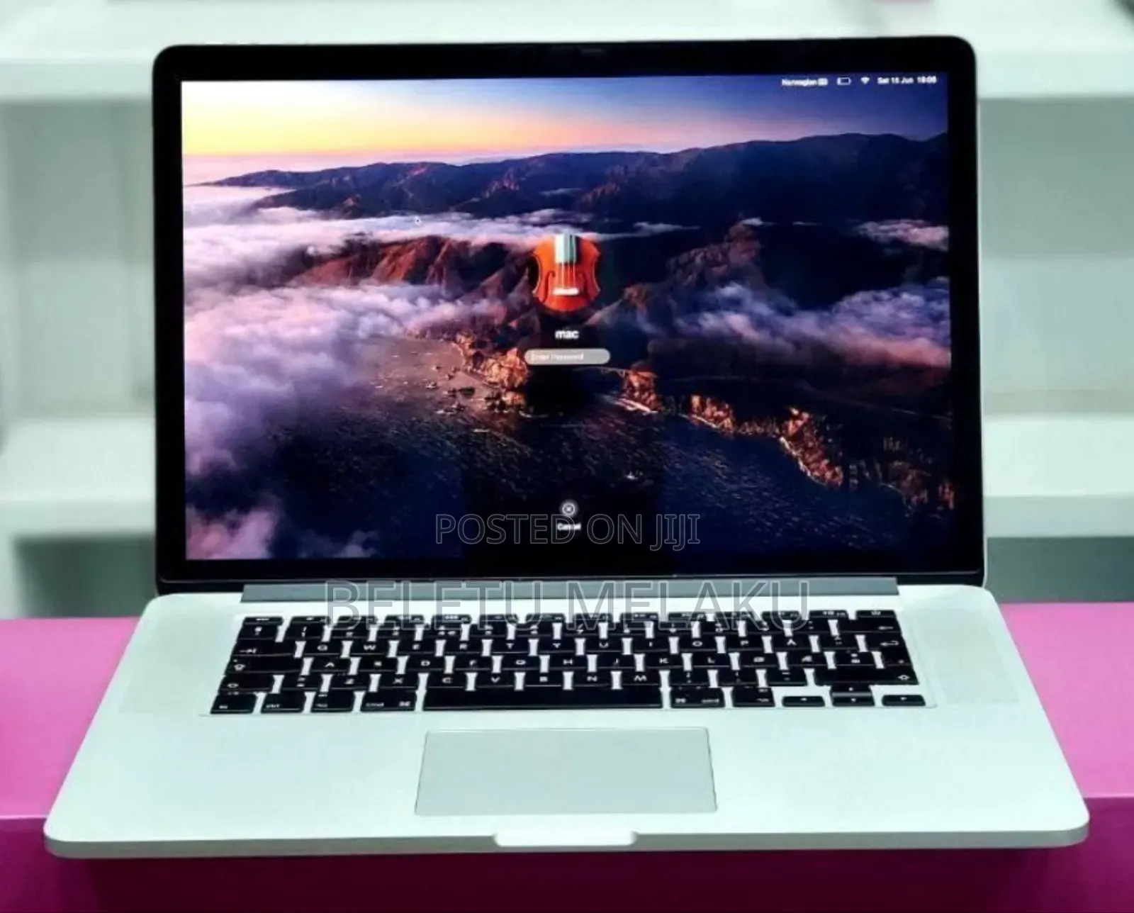 New Laptop Apple MacBook Pro 2015 16GB Intel Core I7 SSD 256GB