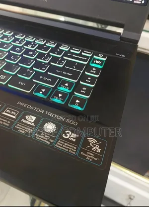 New Laptop Acer Predator Helios 300 16GB Intel Core I7 SSD 1T