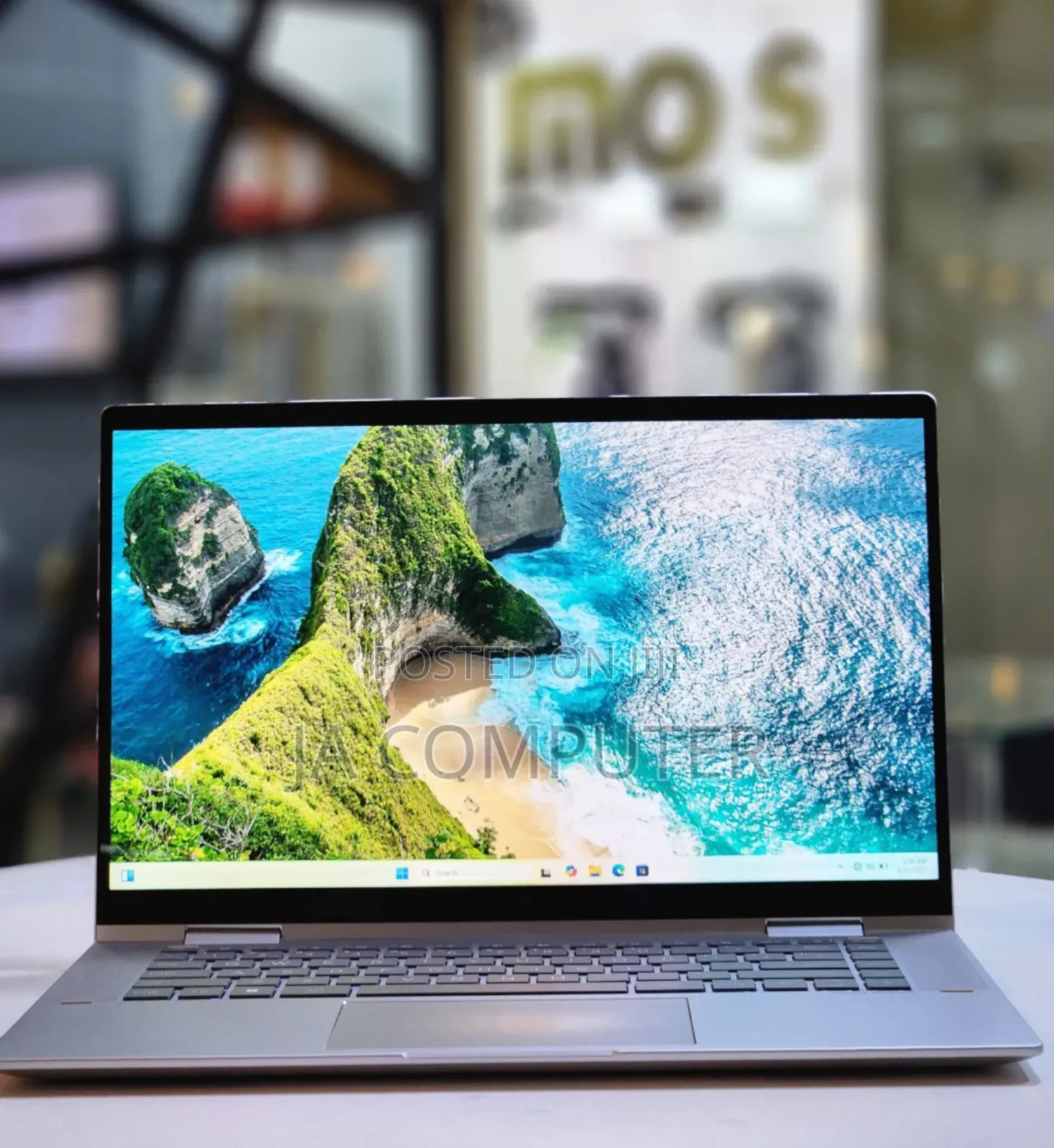 New Laptop HP Envy X360 16GB Intel Core I7 SSD 1T