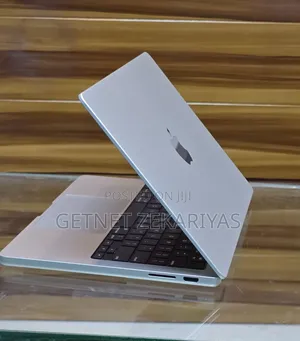 New Laptop Apple MacBook Pro 2023 M3 14-Inch 8GB Apple M3 SSD 512GB