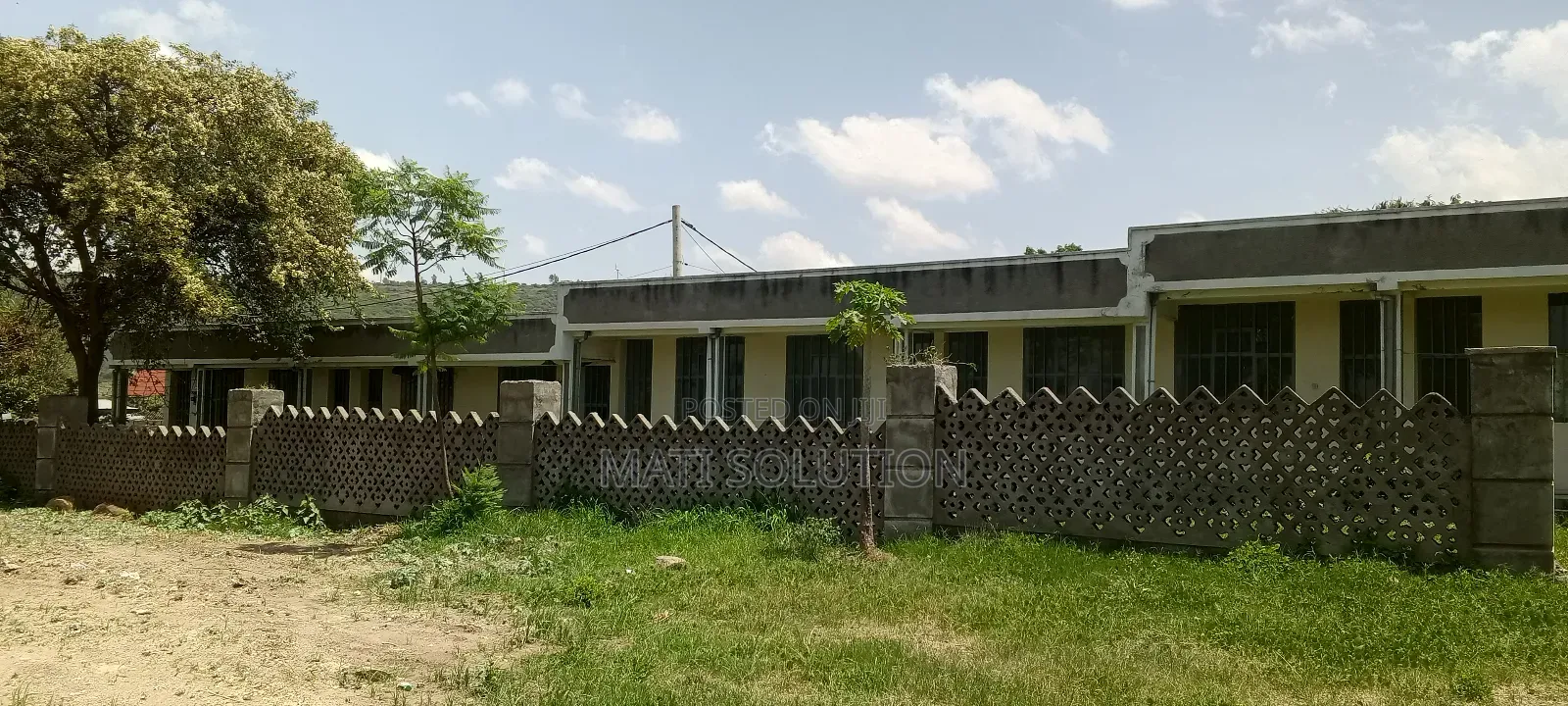 Furnished 5bdrm House in ስላሴ አካባቢ, Adama for rent