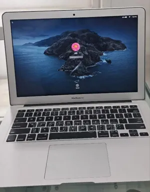 New Laptop Apple MacBook Air 2017 8GB Intel Core I7 SSD 128GB