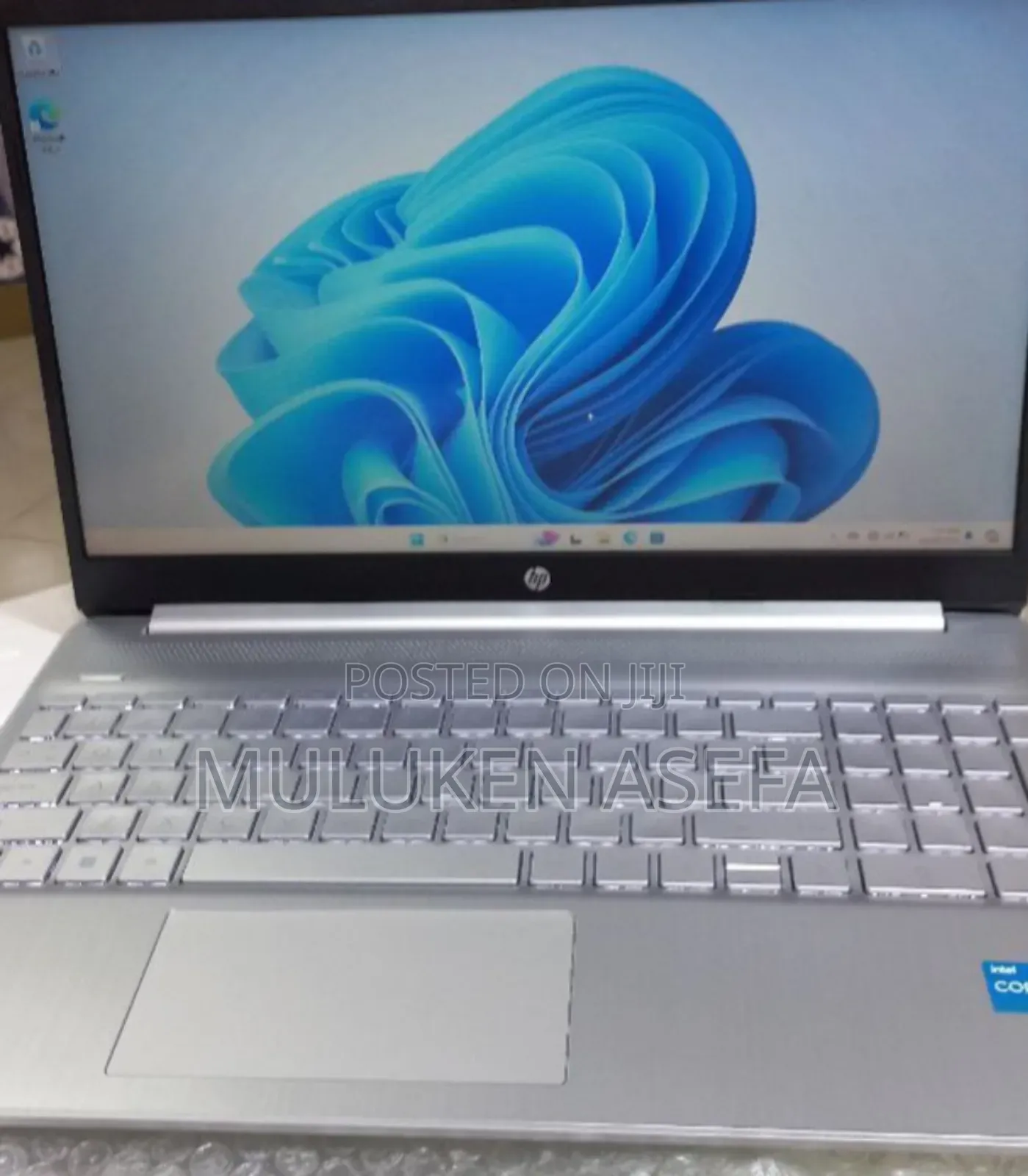 New Laptop HP Stream Notebook 8GB Intel Core I3 SSD 1T