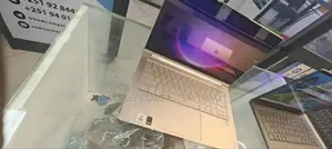 Photo - New Laptop Lenovo Yoga 9i 16GB Intel Core I7 SSD 1T