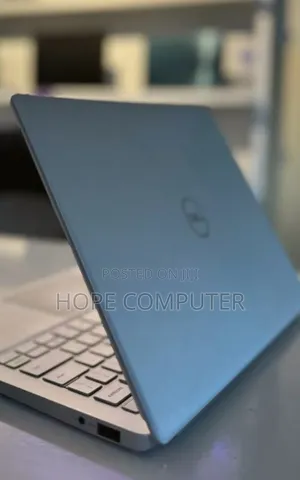 New Laptop Dell Inspiron 15 8GB Intel Core I5 SSD 512GB