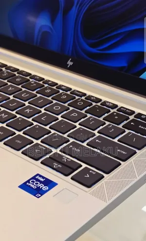 New Laptop HP EliteBook 830 G8 16GB Intel Core I7 SSD 512GB