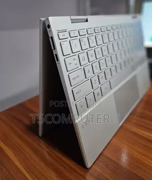 New Laptop HP Envy X360 8GB Intel Core I7 SSD 512GB