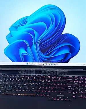 New Laptop Lenovo Legion 5 16GB AMD Ryzen 7 SSD 512GB