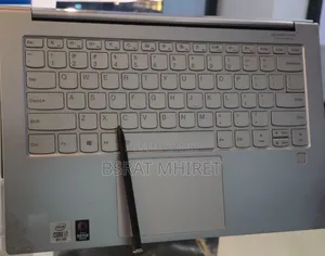 New Laptop Lenovo Yoga Book 9i 16GB Intel Core I7 SSD 512GB