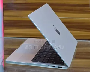 New Laptop Apple MacBook Pro 2023 M3 14-Inch 8GB Apple M3 SSD 512GB