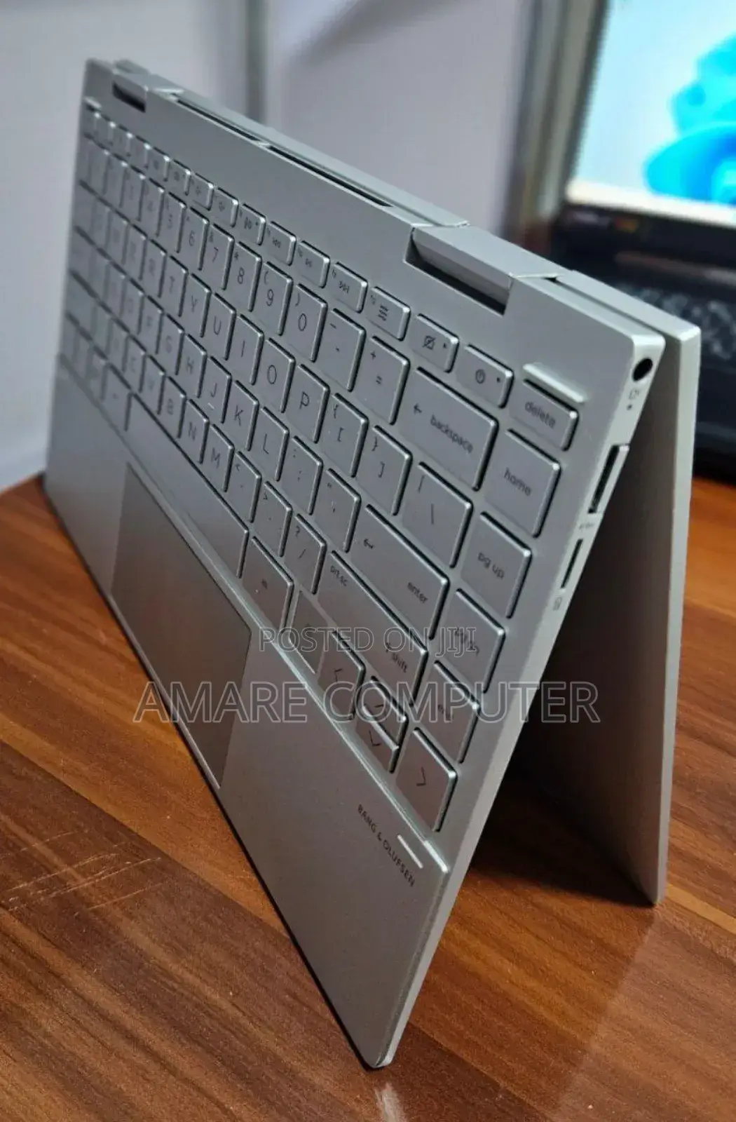 New Laptop HP Spectre X360 8GB Intel Core I7 SSD 512GB