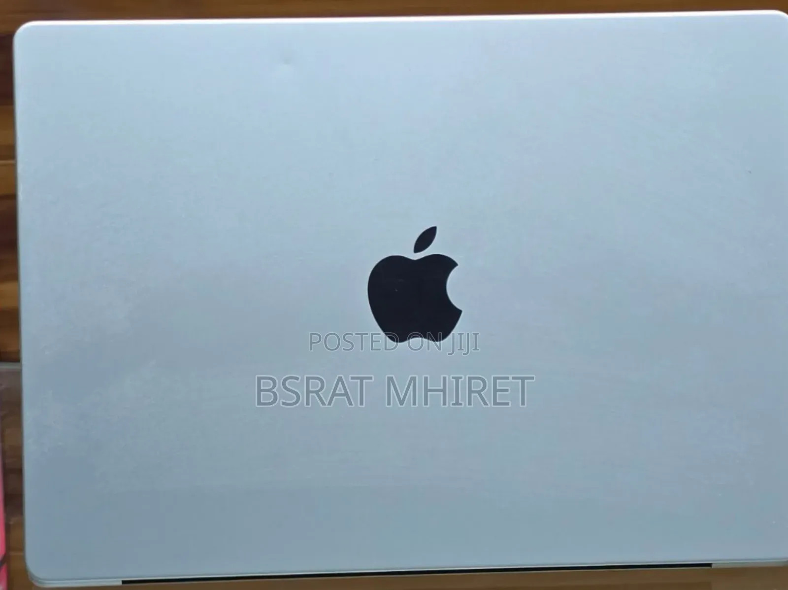 New Laptop Apple MacBook Air 2023 M2 8GB Apple M3 SSD 512GB