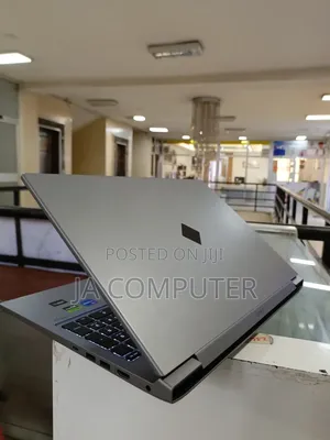 New Laptop HP Omen 16 32GB Intel Core I7 SSD 1T