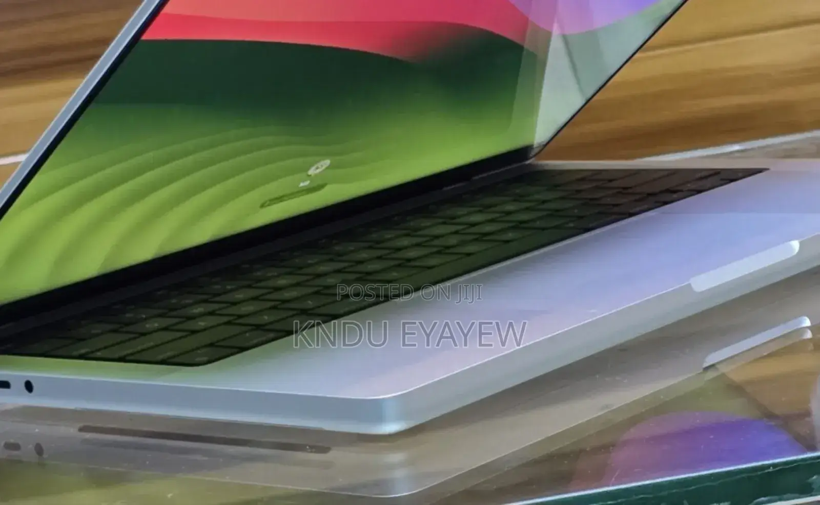 New Laptop Apple MacBook 8GB Intel Core M3 SSD 512GB