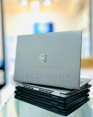 New Laptop Dell 16GB Intel Core I5 SSD 512GB