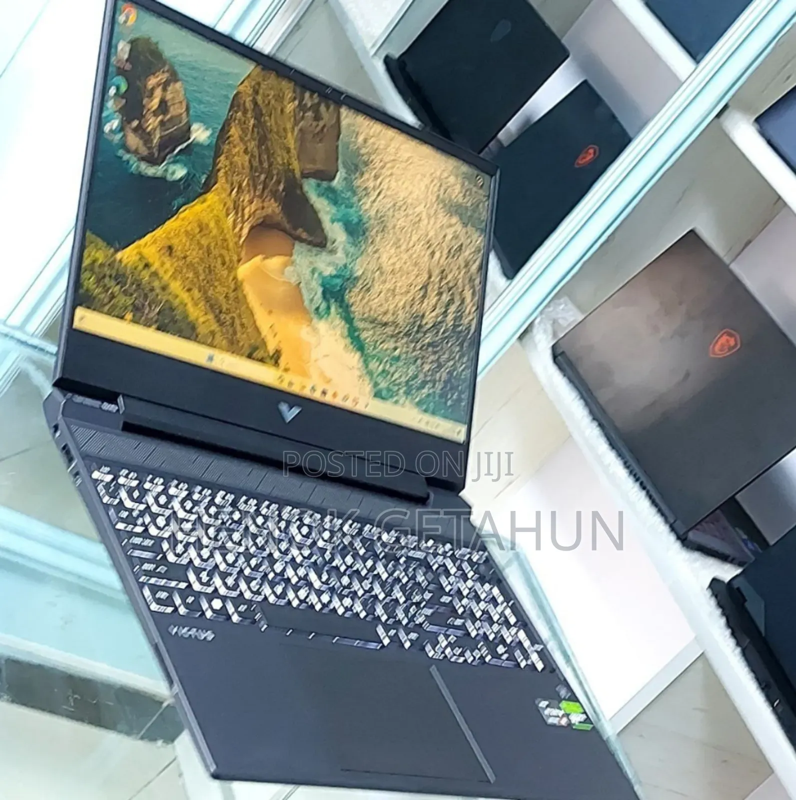 New Laptop HP Victus 15 8GB AMD Ryzen 5 SSD 512GB