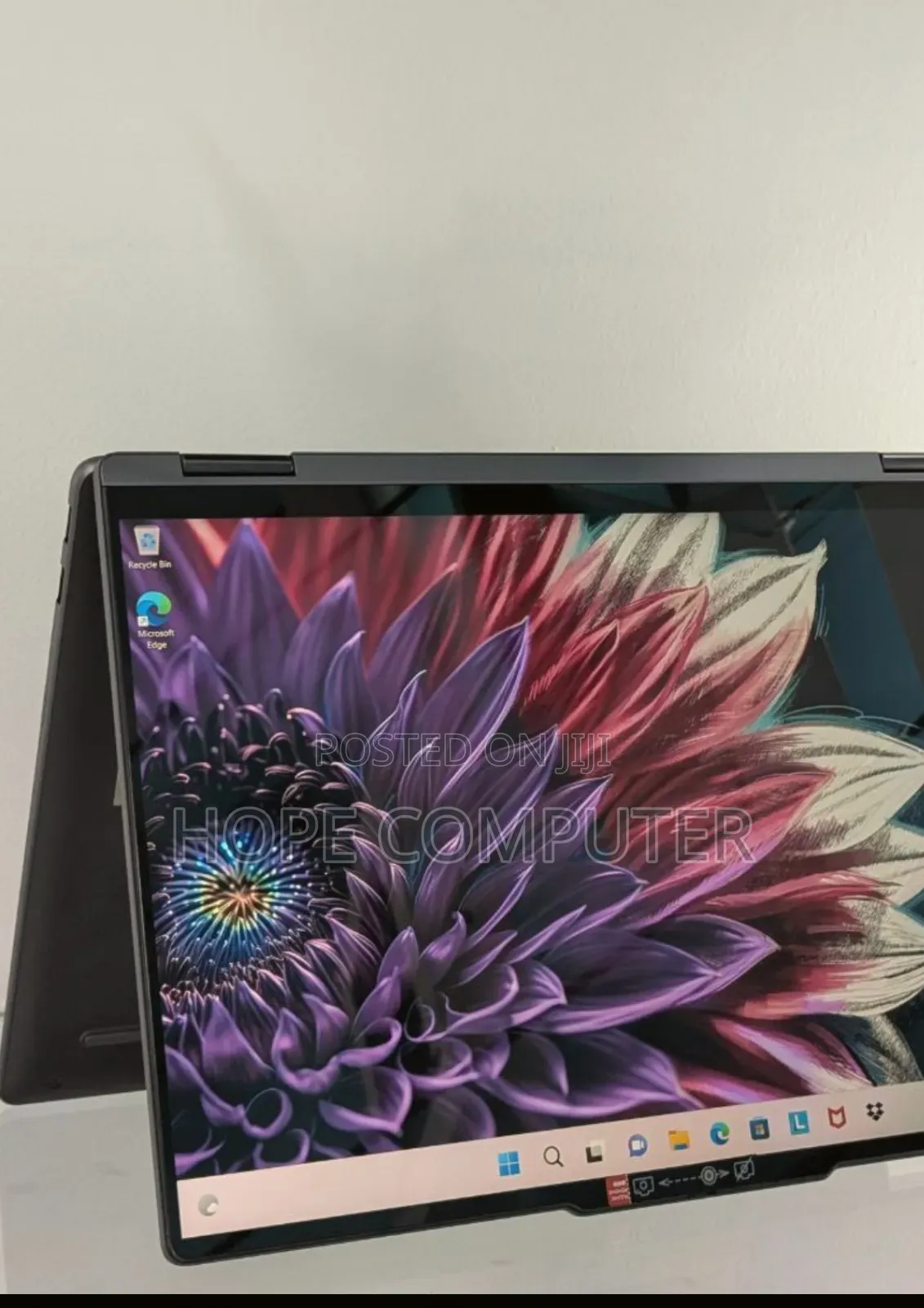 New Laptop Lenovo Yoga 7i 16GB Intel Core Ultra 5 SSD 512GB